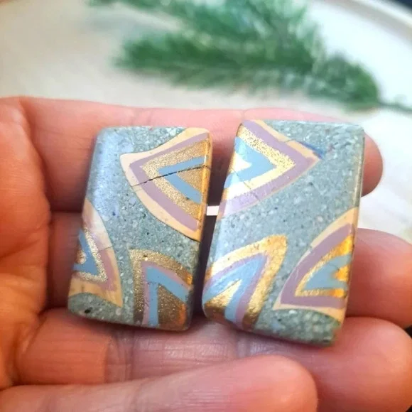Handmade ceramic rectangular earrings - Picture 3 of 4